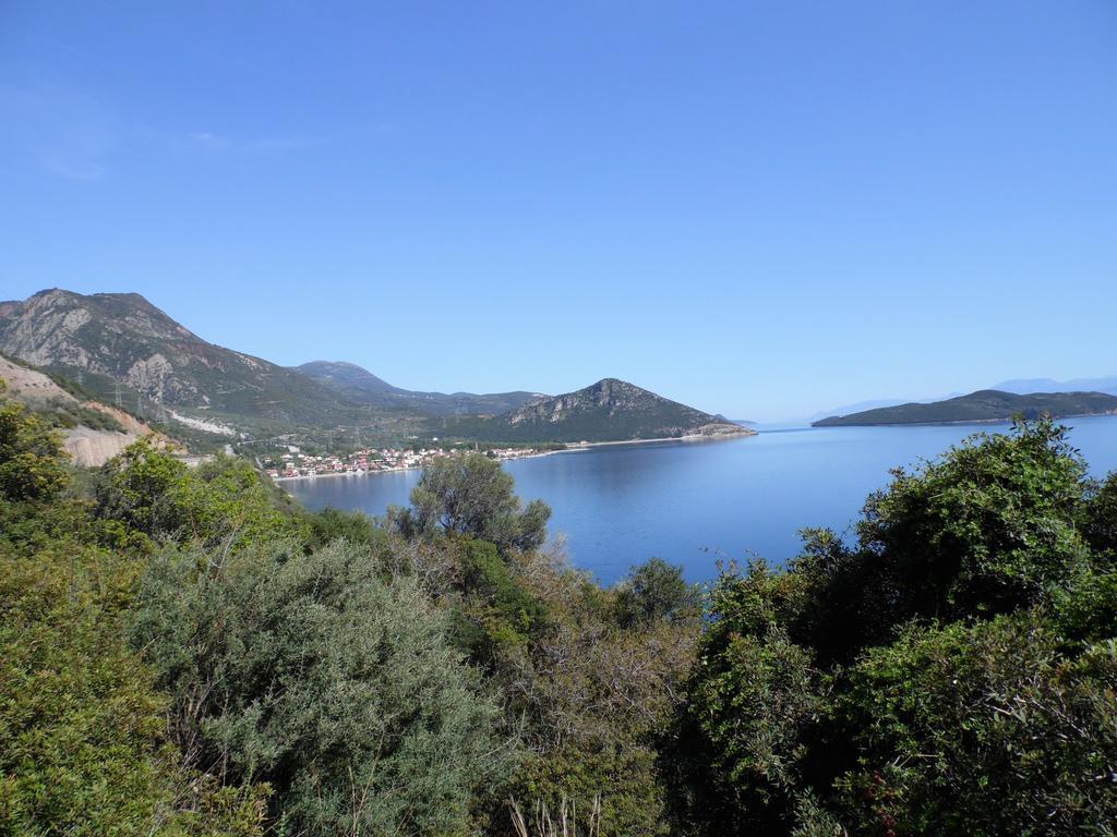 Paralia Sergoulas Villa Thalassa מראה חיצוני תמונה