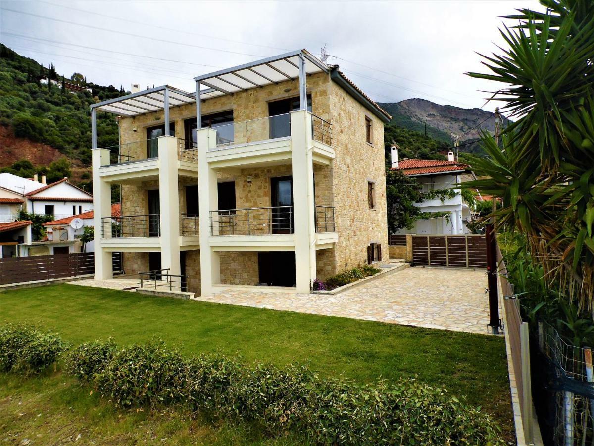 Paralia Sergoulas Villa Thalassa מראה חיצוני תמונה